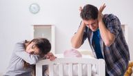 Da li o bebi u toku noći treba da brinu i mama i tata: Objava jednog oca pokrenula raspravu