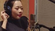 Kineskinja Nini oduševila kad je pustila svoj anđeoski glas: Bez greške otpevala tradiconalnu srpsku pesmu