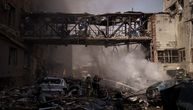 Crni dim prekrio nebo iznad Odese, među poginulima i beba? Snimci nakon raketnog napada