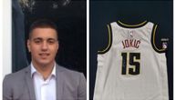 Potpisani Jokićev dres iz MVP sezone na aukciji za pomoć Stefanu: Novac hitno potreban, danas putuje u Tursku