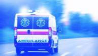Dvoje mališana povređeno u saobraćajki na Zrenjaninskom putu: Hitno prevezeni u Tiršovu