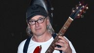 I Nišvil muzeju izložena gitara Paul Reed Smith: Koriste je Santana i Džon Meklaflin