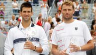 Amer diže pobunu u tenisu: "Ovo je ludilo! Novaka izbacili zbog vakcine, Medvedeva zbog nacionalnosti"