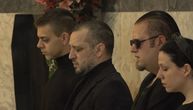Zoran Marjanović neutešan zbog smrti majke: Nije mogao da zadrži suze u kapeli