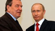 Kremlj tvrdi da je Šreder u poseti Moskvi: Moguć susret sa Putinom?
