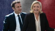 Selfiji, poljubac u čelo i puno nade: Kako su Makron i Marin le Pen glasali na izborima