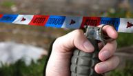 Čovek čekićem razbija vrata salona u Braničevskoj ulici i baca ručnu bombu: Vlasnik objekta u šoku