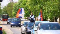 FOTO UBOD: Prvi maj u Batajnici uz srpske zastave