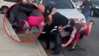 Udarila glavom u granit ali ostala pri svesti: Policajac tresnuo ženu na ivičnjak
