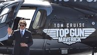 Tako to rade velike zvezde: Premijera filma "Top Gun: Maverick" na nosaču aviona, Tom Kruz sleteo helikopterom