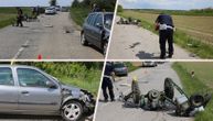 Teška saobraćajna nesreća kod Požarevca: Muškarac (55) krenuo da kosi travu kada se u njega zakucao "reno"