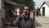 Bora iz Marinkove Bare za Telegraf otpevao stihove "romske himne": Latio se mikrofona i oduševio nas