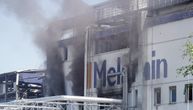 Užasni prizori nakon eksplozije u fabrici u Kočevju: Četiri osobe nestale, crni dim prekrio nebo