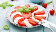 Šta ruča Ana Vintur: Kapreze salata od samo jednog sastojka