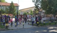 Dojave o bombama u osnovnim školama u Beogradu: Deca vraćena kući