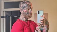 Transformacija koja dokazuje moć šminke: Stiv je sebe posle gotovo dve decenije ugledao bez tetovaža