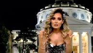 Organizatori Evrovizije zabranili rumunskoj voditeljki da pročita glasove: Njena reakcija postala hit