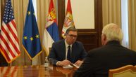 Vučić se sutra sastaje sa ambasadorom Hilom