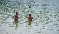 Swimming is still forbidden in Ada Ciganlija  but Belgraders ignore that: "I swam in March, water is great"