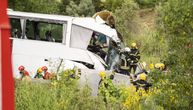 Težak sudar u Kaliforniji: Autobus naleteo na druga vozila, 20 putnika povređeno