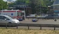 Saobraćajka kod Mostarske petlje: Auto udario u motociklistu