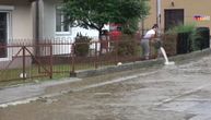 Jaka kiša poplavila Ivanjicu: Voda ušla u dvorišta i kuće, oštećeni putevi