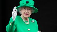 Kršenje tradicije: Kraljica će novog premijera primiti u Škotskoj umesto u Bakingemskoj palati