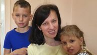 Mali Ukrajinci plakali na odlasku iz Srbije, majka poručuje: Zauvek ćemo vas pamtiti, vreme je da se ide kući