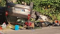 Teška saobraćajna nesreća kod Sokobanje: Sudarili se kombi i automobil, vozila smrskana od siline udara