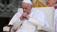 Papa upozorava: Svet je na krhkoj ivici provalije