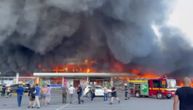 Tržni centar u plamenu, ljudi u panici beže, ima i poginulih: Prvi snimci iz Kremenčuka