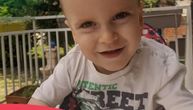 Stefan ima dve godine, a ne sedi, na puzi, ne govori: Pre prvog rođendana dobio dijagnozu cerebralne paralize