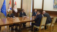 Vučić nastavio konsultacije sa parlamentarnim strankama: U 18 časova se obraća medijima