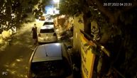 Mladić oštetio više od 50 automobila: Išao ulicom i grebao ih ključem