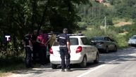 Telo devojke koje je nađeno kod Lučana poslato na obdukciju: Sumnja se da ju je udario vozač koji je pobegao
