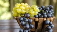 6 razloga zbog kojih bi češće trebalo da jedete grožđe: Čuva zdravlje srca i daje energiju