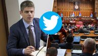 Arno Gujon ostao bez Tviter naloga: Suspendovani nalozi još 13 poslanika