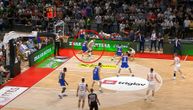 Nestvaran koš Jokića preko Adetokumba o kojem priča svet: MVP pokazao Janisu šta je "Sombor shuffle"