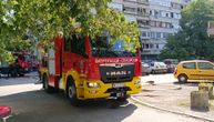 Herojski čin komšija u Novom Sadu: Spasli ženu koja se nagutala dima u požaru u svom stanu