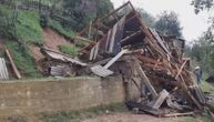 Potop u selima kod Golije: Grom ubio kravu, stotine meštana potpuno odsečeno od sveta
