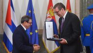(UŽIVO) Vučić odlikovao ministra spoljnih poslova Kube Ordenom srpske zastave prvog stepena