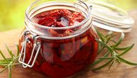 Recept za sušeni paradajz u maslinovom ulju: Aromatičan i ukusan