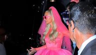 I Paris Hilton je eksperimentisala na svom venčanju: Kako vam se čini ideja o pink venčanici?