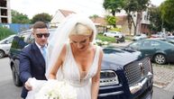 Udala se Anja Mit: Glumica blistala u glamuroznoj venčanici, ispred crkve je dočekala besna mašina