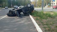 Saobraćajna nesreća na Trošarini: Automobil zakačio autobus, pa se prevrnuo