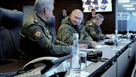 Putin sa Šojguom nadgledao veliku vojnu vežbu na istoku Rusije: U njoj učestvuje više od 50.000 vojnika