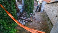 Stara ulica u Zemunu presečena je odronom: Zid se obrušio posred uske ulice, obilazak moguć samo stepeništem