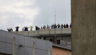 (UŽIVO) Novi Pazar vodi protiv Zvezde od 5. minuta, terase oko stadiona preplavljene navijačima