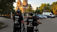 Male su to majice za tako velika srca: Ivan i Gordana biciklima obilaze Vojvodinu, a humani cilj piše na odelu