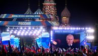 Putin zapevao na Crvenom trgu u Moskvi